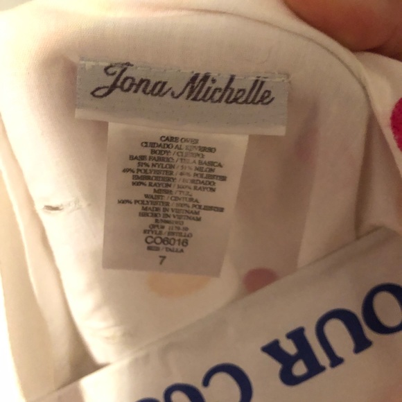 Children’s dress - Picture 2 of 2